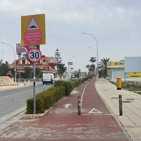 Nissi49 * Ayia Napa