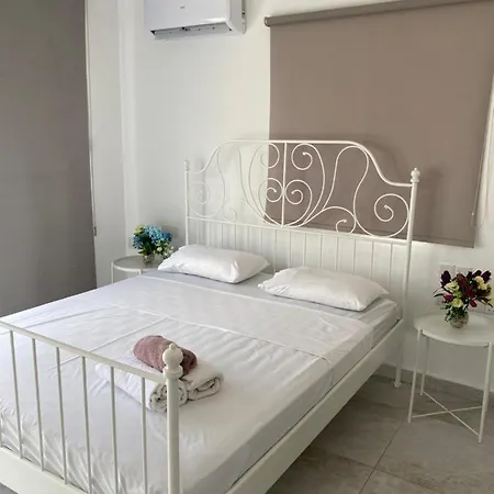 דירה Nissi49 *