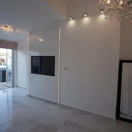 Nissi49 Apartment *