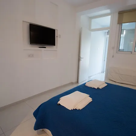 Apartamento Nissi49 *