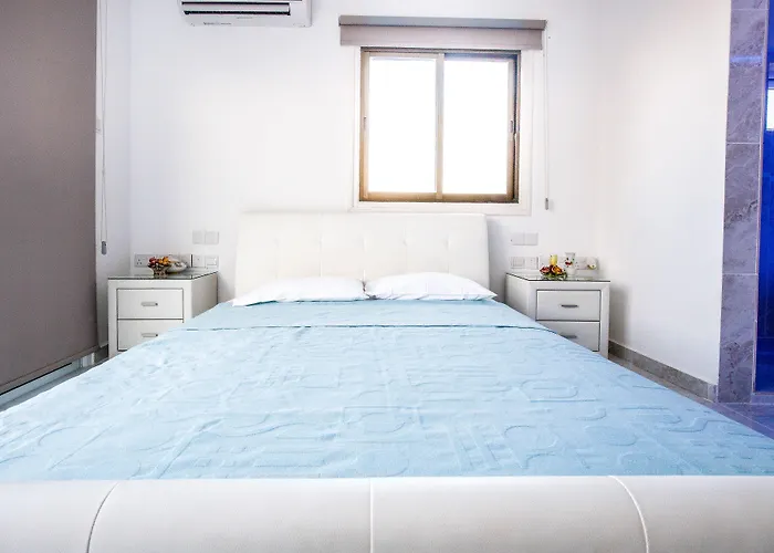 Nissi49 * アヤナパ