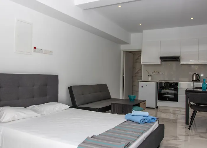 アパート Nissi49 *