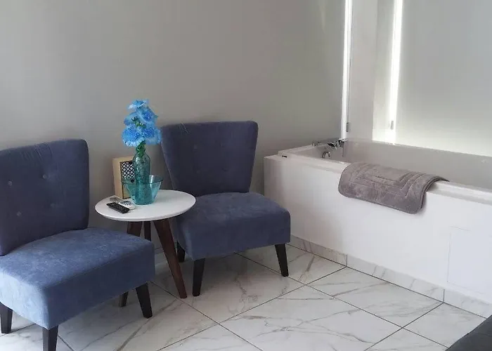 Nissi49 アパート